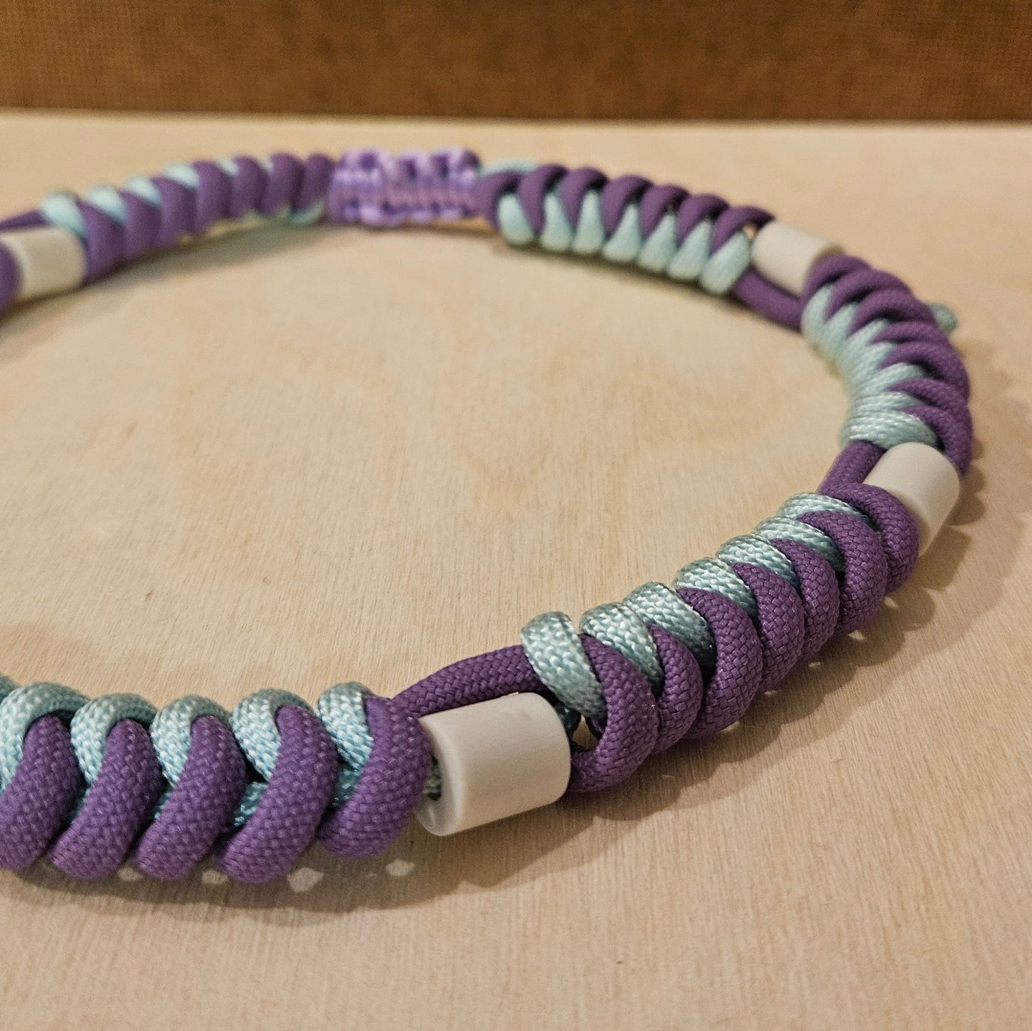 Colar Roxo